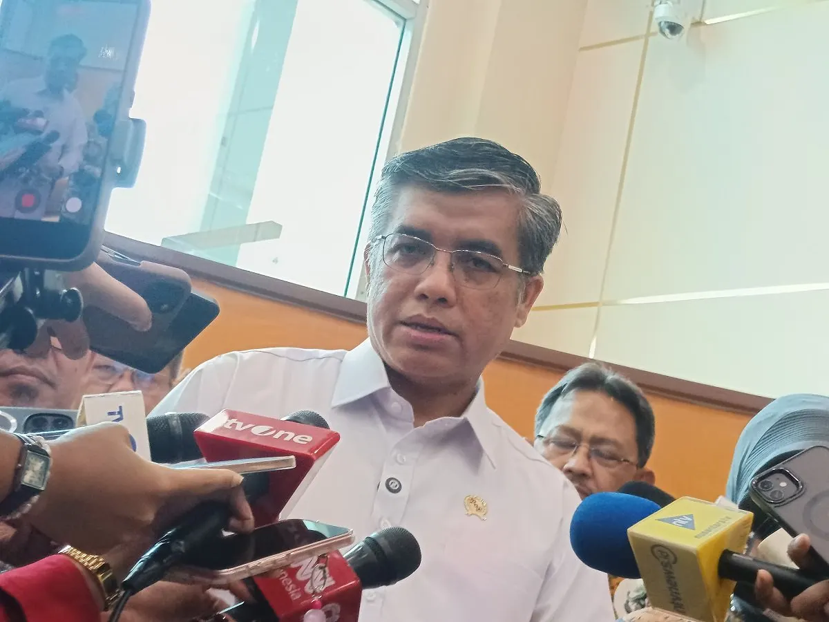 Menaker Buka Suara soal Usulan UMP 2027 Naik hingga 9,5 Persen