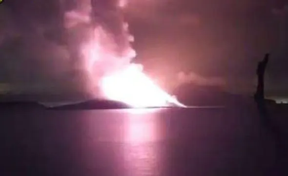 Gunung anak krakatau erupsi. Tripodnews/DOK pvmbg