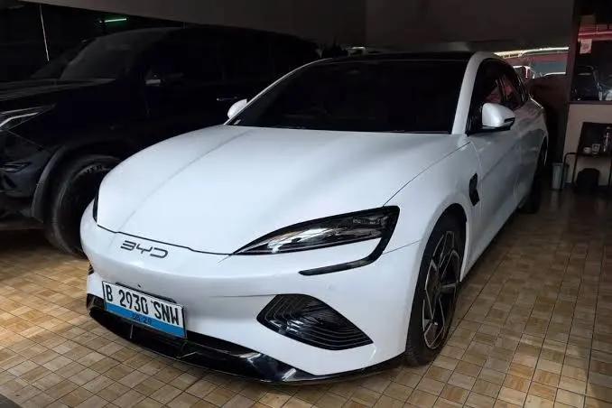 Pembiayaan Mobil Listrik dan Hybrid Tumbuh 34,67%, Tembus Rp26,2 Triliun