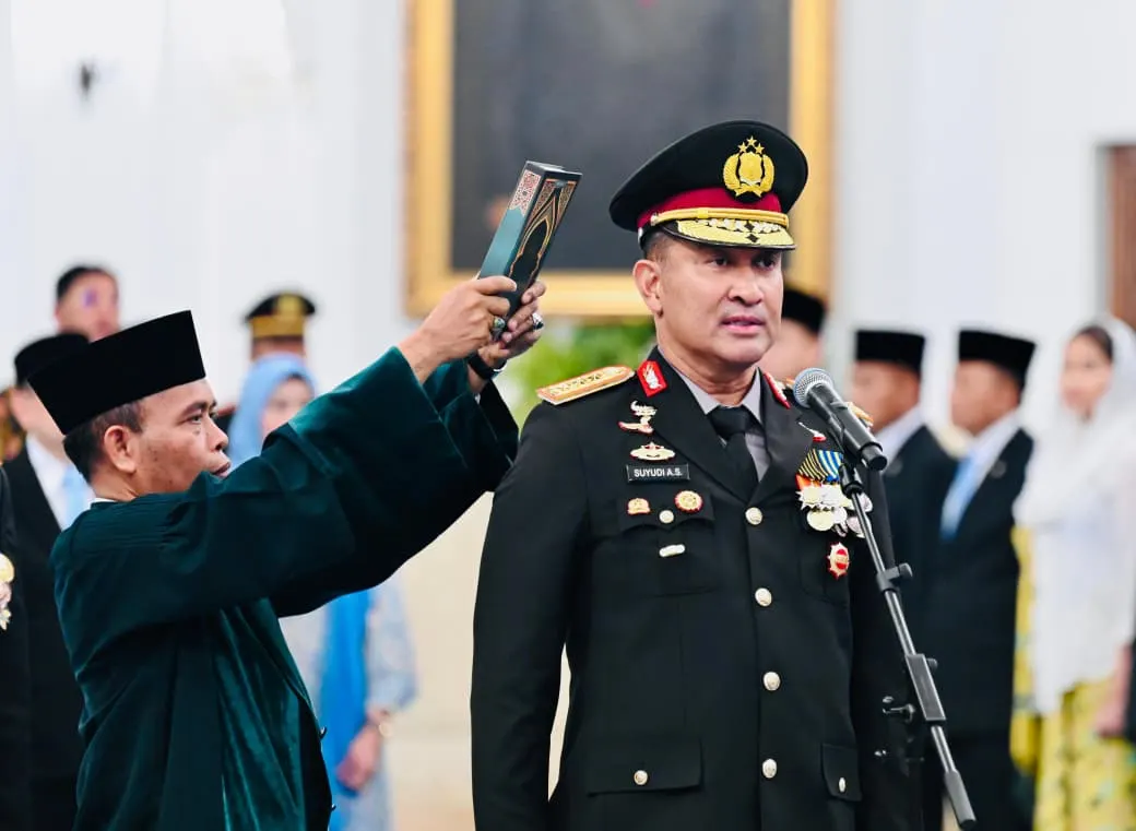 Komisaris Jenderal Polisi Suyudi Ario Seto sebagai Kepala Kepolisian Negara Republik Indonesia (Kapolri). Tripodnews/BPMI-SETPRES