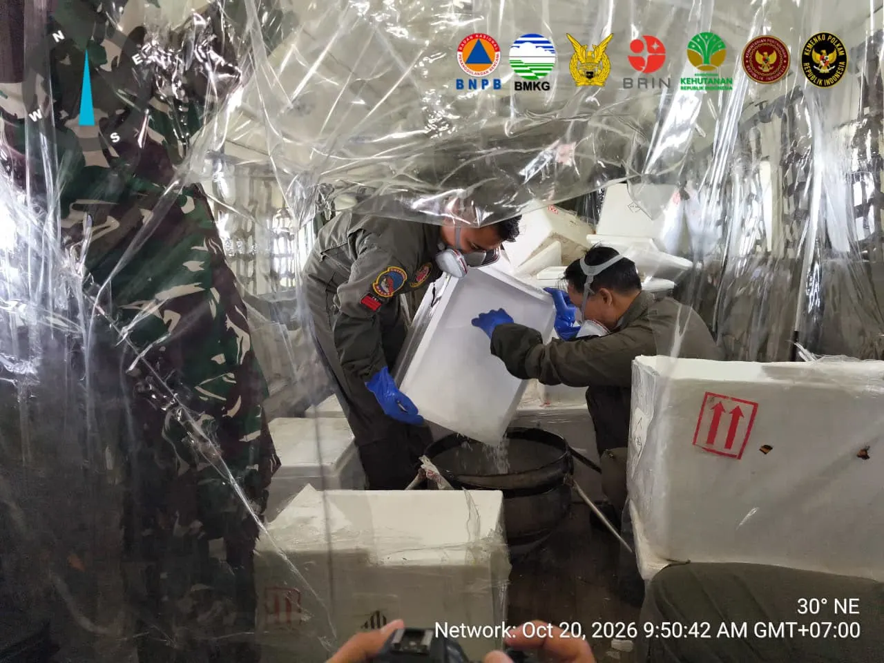 BNPB Uji Coba Dry Ice untuk Modifikasi Cuaca, Upaya Tekan Dampak Asap Karhutla