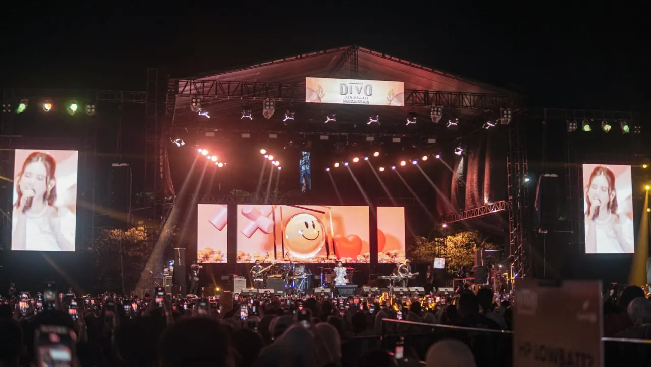 bank bjb turut mendukung kesuksesan penyelenggaraan Konser Diva Bernyanyi melalui serangkaian promo tiket dan keuntungan lainnya bagi para pengunjung. Mulai dari pemberian hadiah tiket konser dengan membuka tabungan bank bjb, hingga diskon makanan da