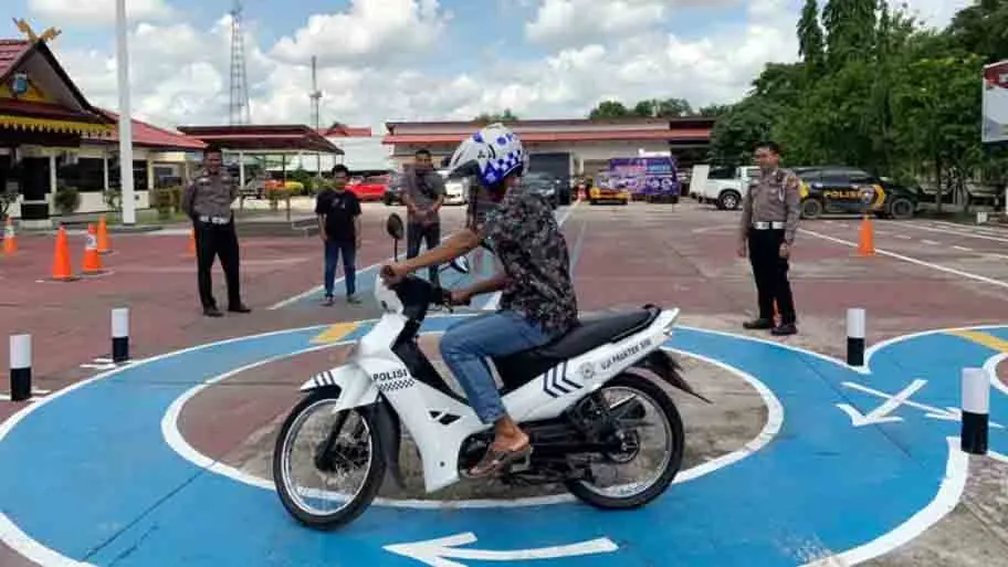 Ujian Praktek Pembuatan SIM