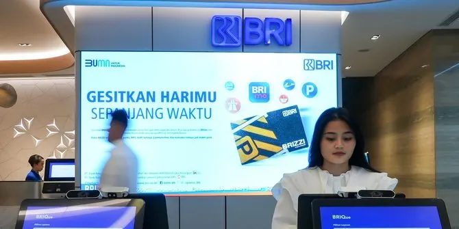 Andrijanto, the Director of Network and Services at BRI, revealed that the high interest of the public in conducting transactions using BRImo is due to the hundreds of financial features available in the digital banking platform.