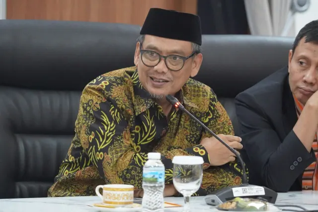 Guru Lulus PPPK Tak Harus Pindah? Komisi X DPR Godok Skema Tetap Mengajar di Sekolah Asal