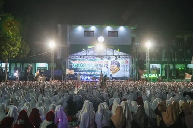 Ribuan Nyai, Ning, dan Santri dj Jatim Deklarasi Dukung Prabowo: Istiqomah pada Kebaikan